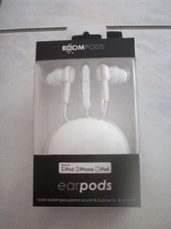 Boompods earpods White